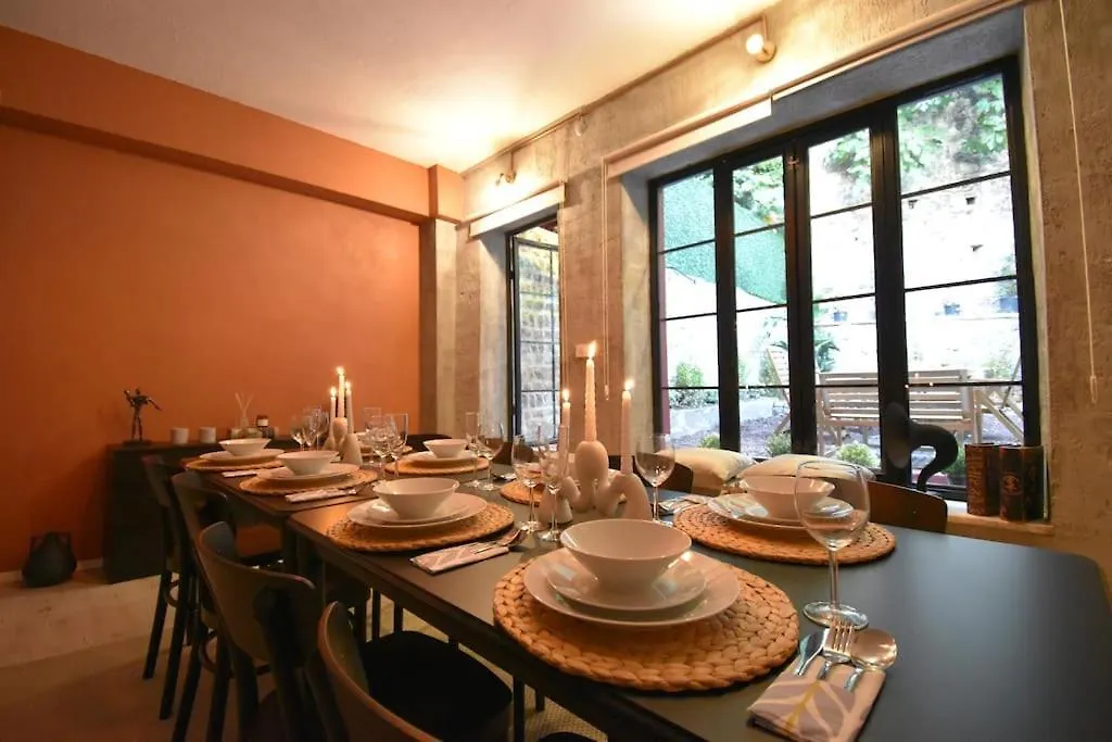 Stunning 6Br 4Bath Near Tram Villa Istanbul
